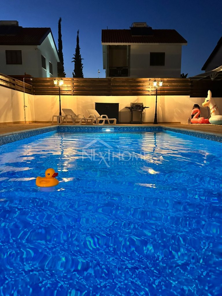 Featured Photo